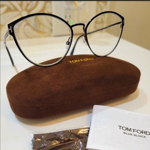 Tom Ford women’s optical frames. Rich and esthetic.Makes you look professionally